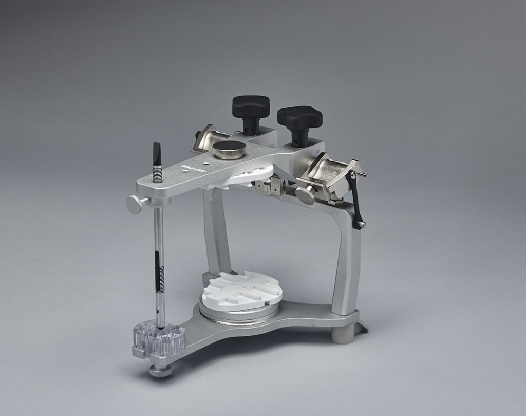 Whip Mix -Model 2340Q Articulator with Magnetic Mounting System