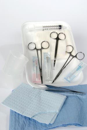 Medical Action Gent-L-Kare® Laceration Trays, Mirror Finish Instruments & Paper Towel/ Drape, 20