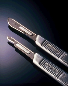 Aspen Bard-Parker® Rib-Back® Carbon Steel Blades, Sterile, Size 23, 50/bx