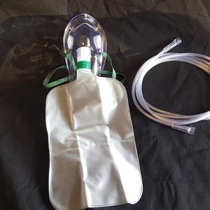 Med-Tech Oxygen Masks, Total Non-Rebreather w/bag, Adult, Elongated, 7' Star Tubing