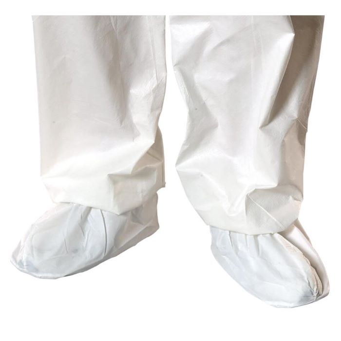 Critical Cover® Shoe Covers, Seamless Sole, Butterfly Style, Serged Seams, White, X-Large, 150/cs